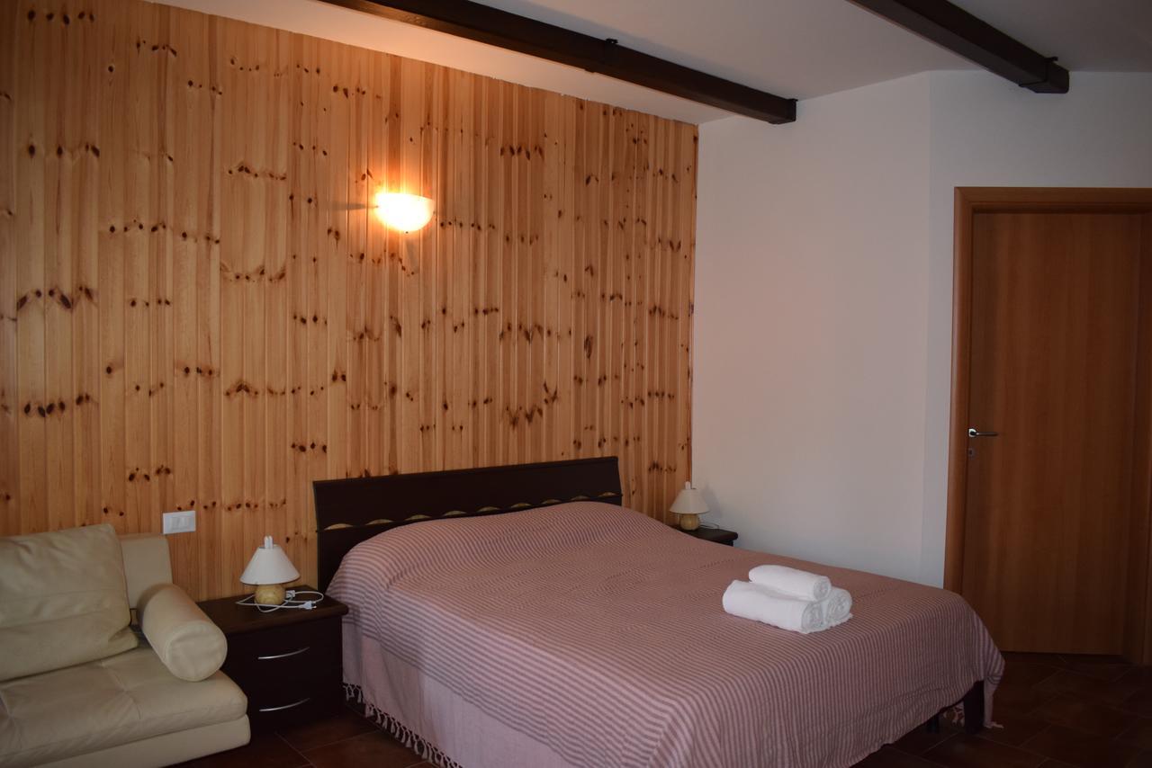 Agriturismo Mulino Bianco Lonato Eksteriør billede