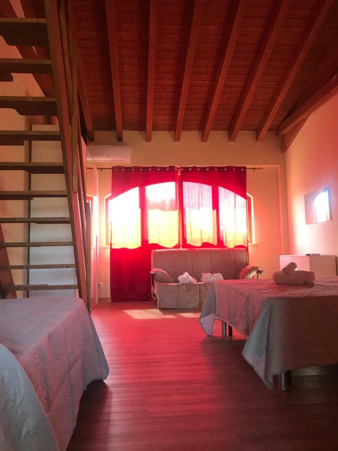 Agriturismo Mulino Bianco Lonato Eksteriør billede